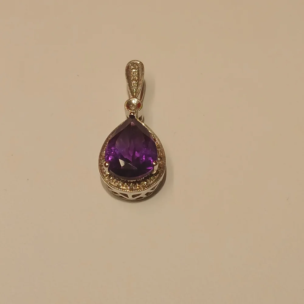 Amethyst Teardrop Pendant - Picture 6 of 6